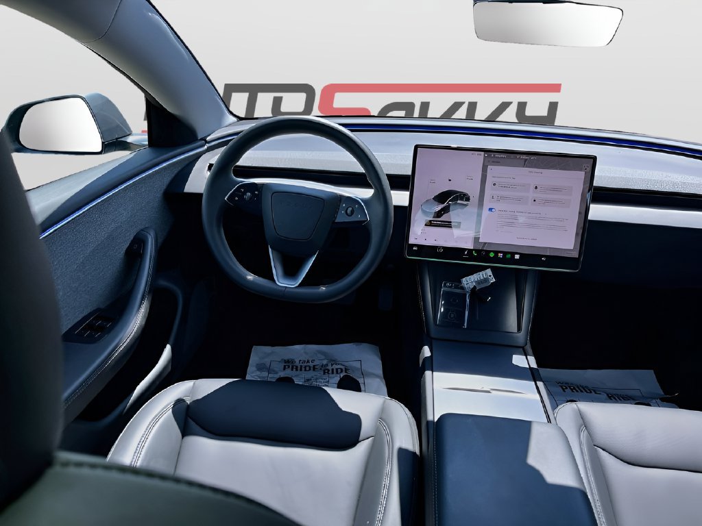 Used 2025 Tesla Model 3 Long Range RWD image 23