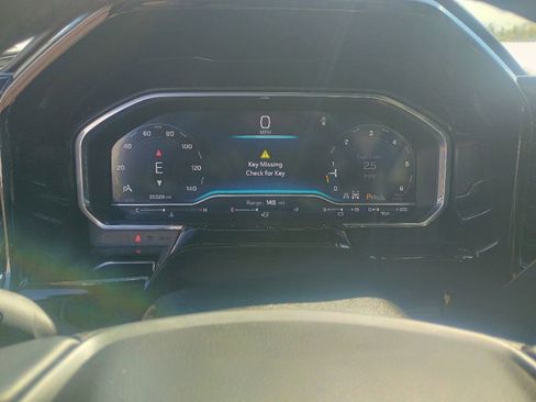 Used 2024 Chevrolet Silverado 1500 LT AWD/4WD image 12