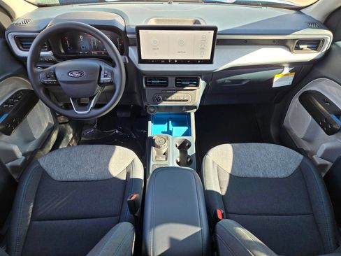 Used 2026 Ford Maverick XLT FWD image 8
