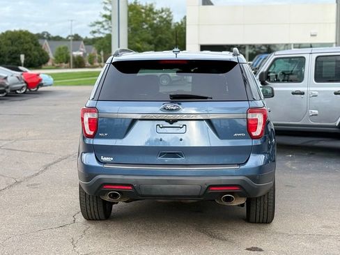 Used 2019 Ford Explorer XLT w/ Equipment Group 202A AWD/4WD image 36