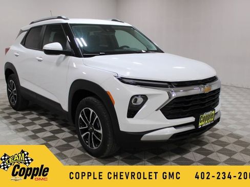 New 2026 Chevrolet TrailBlazer LT w/ Convenience Package image 1