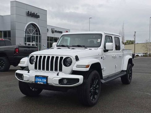 Used 2023 Jeep Gladiator Overland image 1