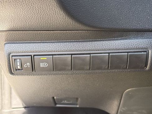Used 2025 Toyota Corolla LE w/ Convenience Package FWD image 23
