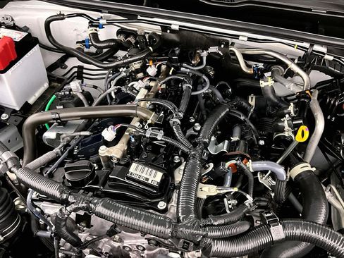 Used 2025 Toyota 4Runner SR5 image 30