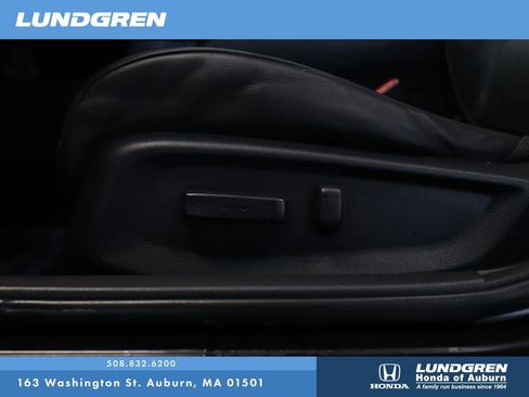 Used 2017 Honda Civic Touring image 11