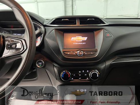 Used 2023 Chevrolet TrailBlazer LT FWD image 44