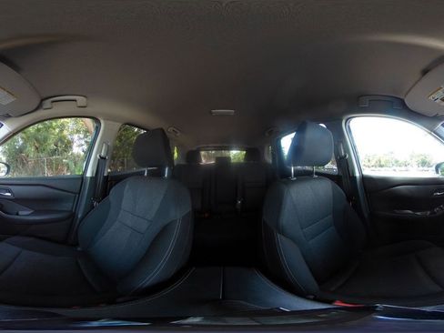 Used 2025 Nissan Rogue SV AWD/4WD image 44