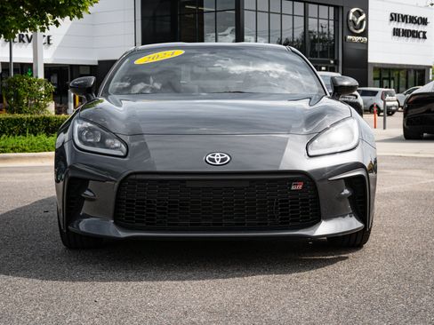 Used 2024 Toyota GR86 RWD image 5