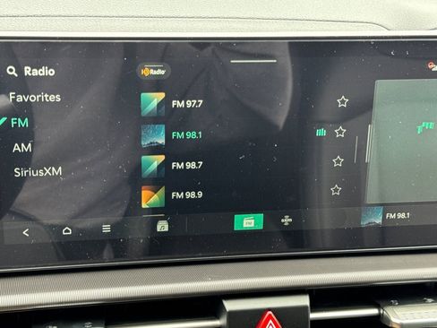 New 2026 Kia Sportage EX image 18