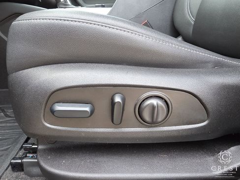 Used 2024 Chevrolet Blazer LT w/ Midnight/Sport Edition image 9