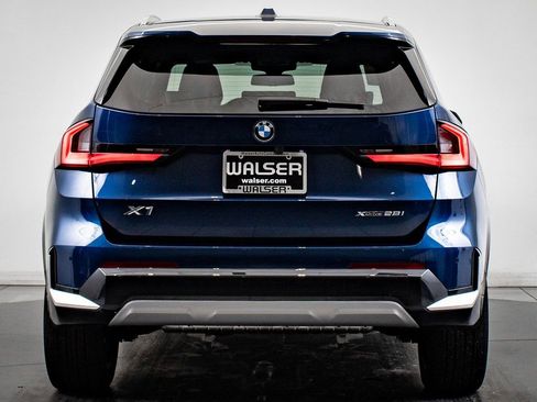 Used 2025 BMW X1 xDrive28i w/ Convenience Package image 7