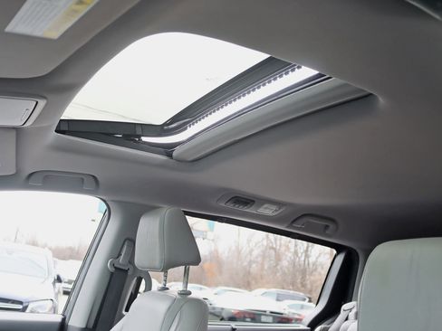 Used 2019 Honda Odyssey EX-L image 28