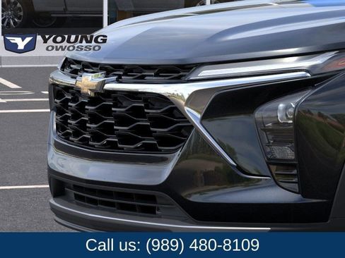 New 2026 Chevrolet Trax LT w/ LT Convenience Package FWD image 13