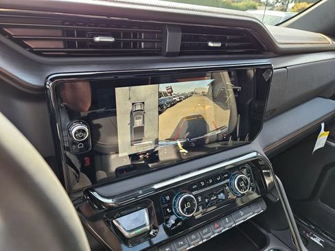 New 2026 GMC Sierra 1500 AT4 w/ AT4 Premium Package AWD/4WD image 38