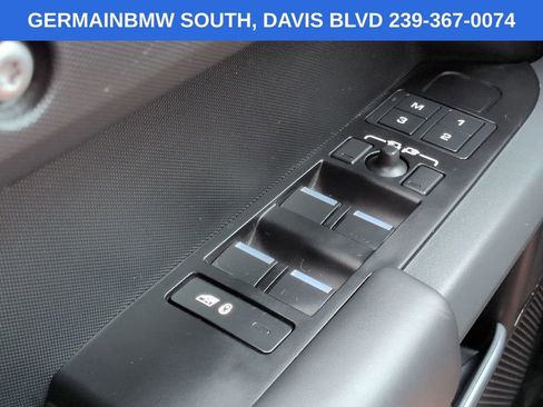 Used 2024 Land Rover Defender 110 X-Dynamic SE AWD/4WD image 24