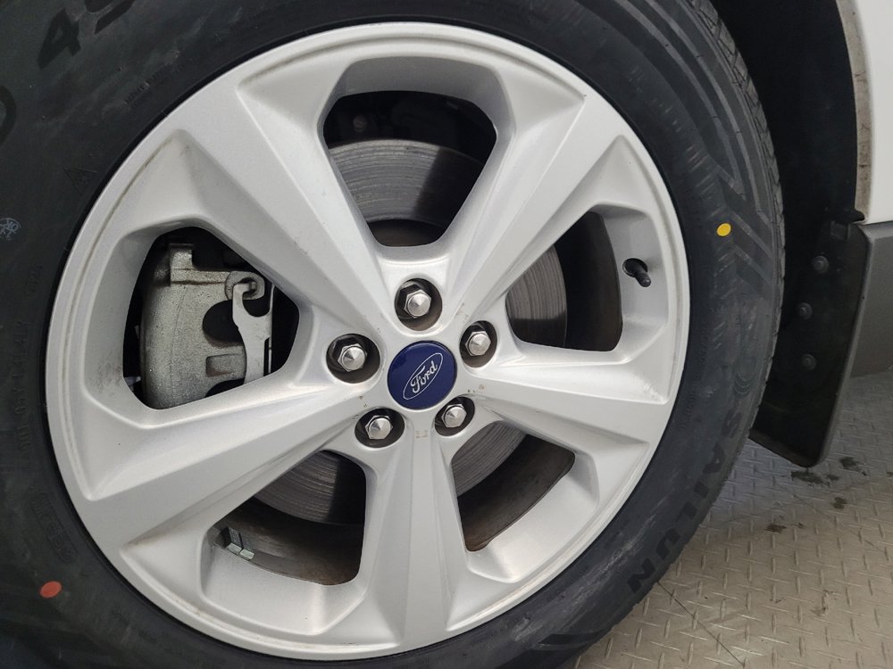 Used 2018 Ford Edge SE AWD/4WD image 31