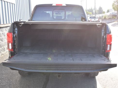 Used 2018 Ford F150 Lariat w/ Equipment Group 502A Luxury AWD/4WD image 21