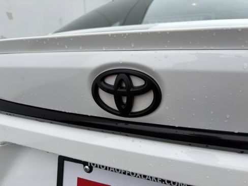 Used 2024 Toyota Corolla SE FWD image 34