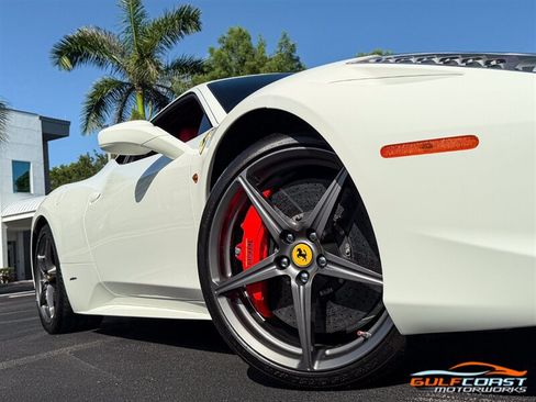 Used 2014 Ferrari 458 Italia Coupe RWD image 65