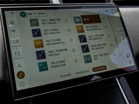 New 2026 Land Rover Range Rover Velar Belgravia AWD/4WD image 38