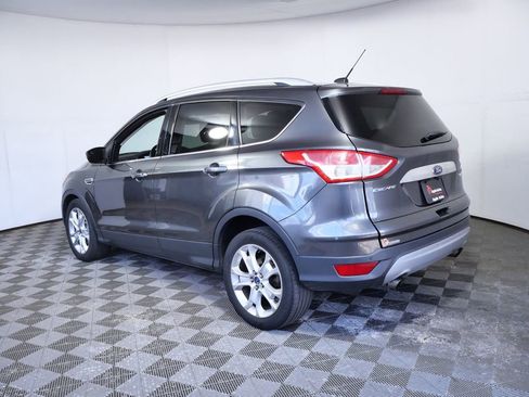 Used 2016 Ford Escape Titanium FWD image 6