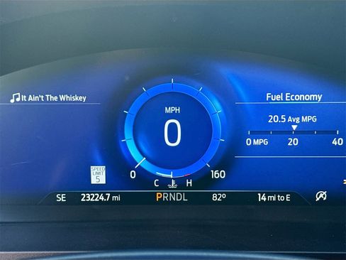 Used 2023 Ford Explorer Platinum w/ Technology Package image 12