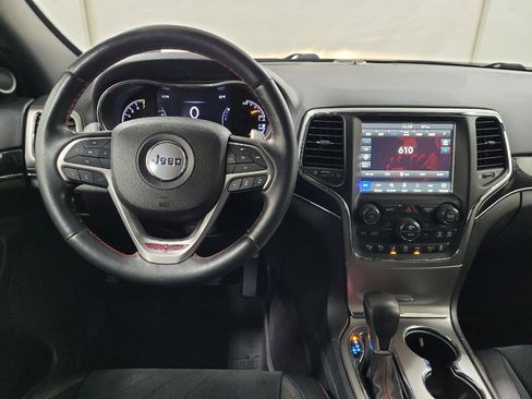 Used 2018 Jeep Grand Cherokee Trailhawk AWD/4WD image 22