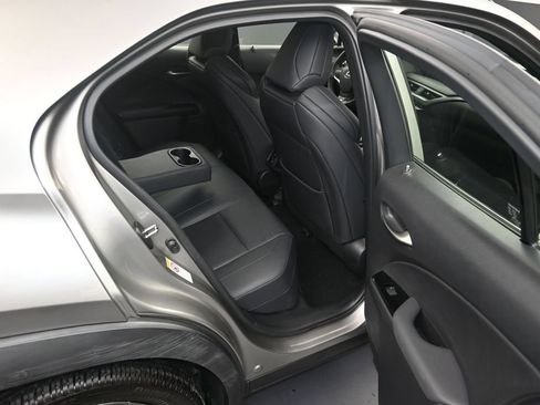 Used 2019 Lexus UX 200 F Sport w/ F Sport Premium Package FWD image 11