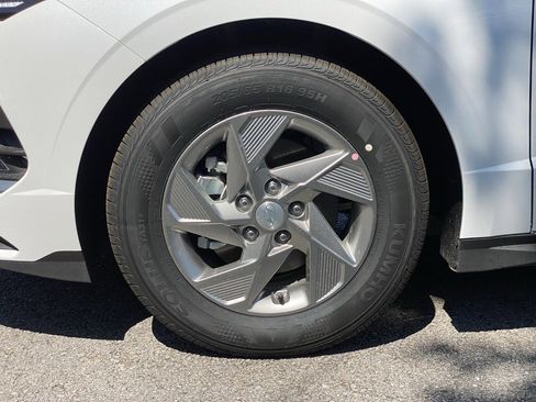 New 2025 Hyundai Sonata SE image 38