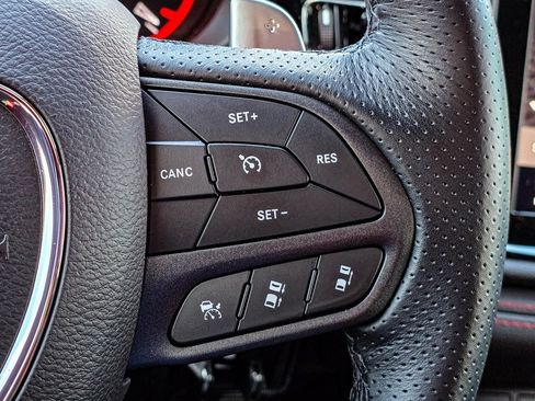 Used 2025 Dodge Durango R/T image 25