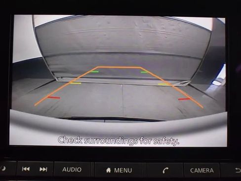 Used 2025 Nissan Pathfinder SV image 32