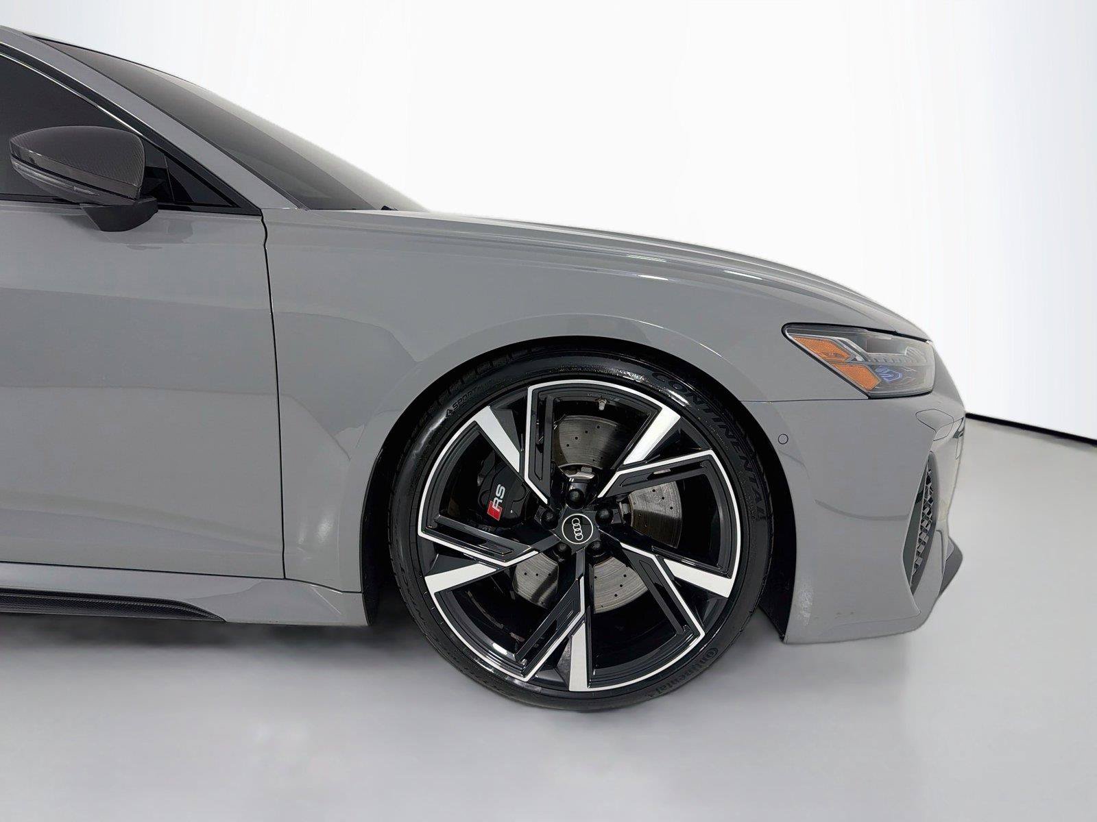 Used 2022 Audi RS 6 AWD/4WD image 34