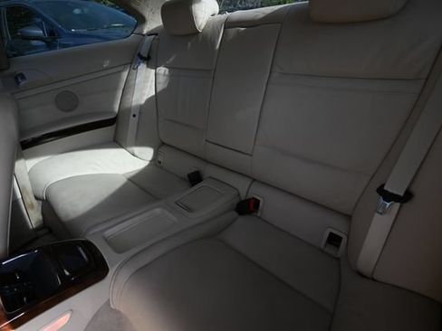 Used 2010 BMW 335i xDrive Coupe AWD/4WD image 8