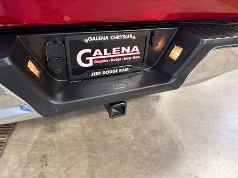 Used 2017 Ford F150 XLT w/ Equipment Group 302A Luxury AWD/4WD image 25