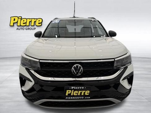 Used 2023 Volkswagen Taos S FWD image 7