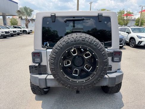 Used 2018 Jeep Wrangler Unlimited Sport S AWD/4WD image 6