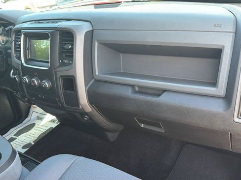 Used 2013 RAM 1500 Express AWD/4WD image 32