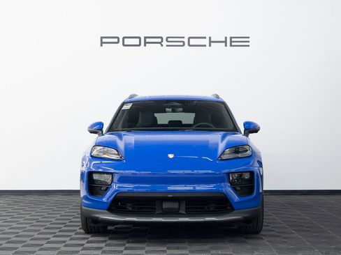 New 2026 Porsche Macan 4 Electric AWD/4WD image 10