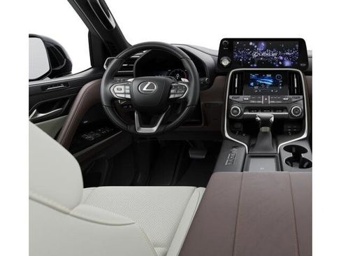 New 2026 Lexus LX 600 4WD w/ Luxury Package image 13