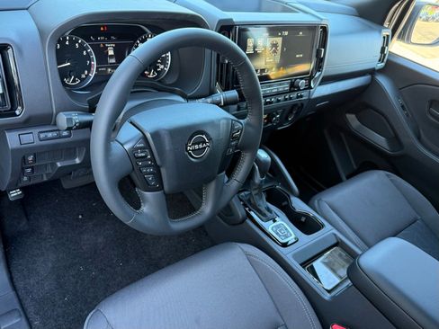 New 2026 Nissan Frontier SV image 10
