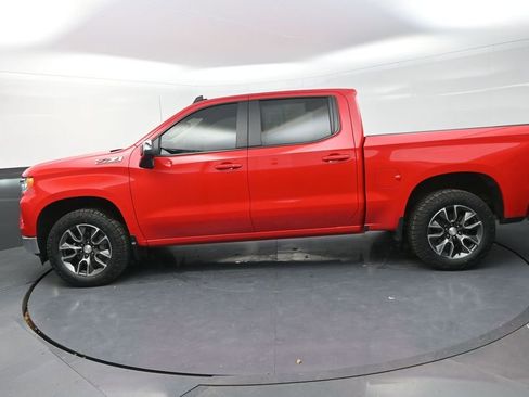 Used 2024 Chevrolet Silverado 1500 LT image 5