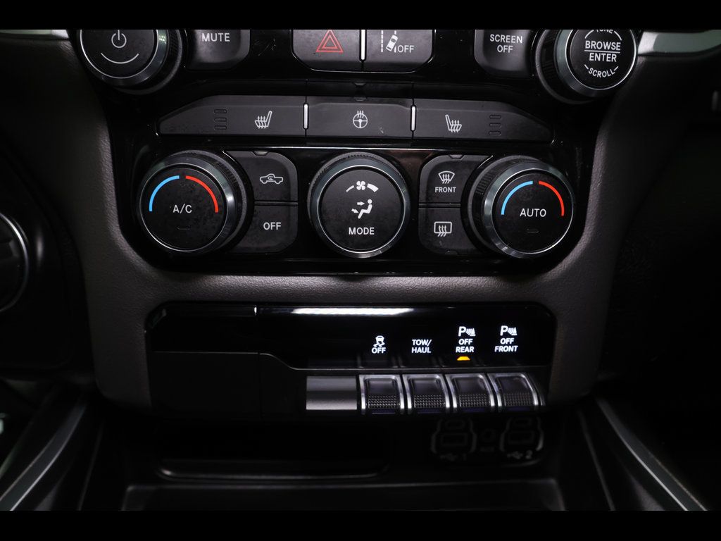 Used 2022 RAM 1500 Big Horn AWD/4WD image 28