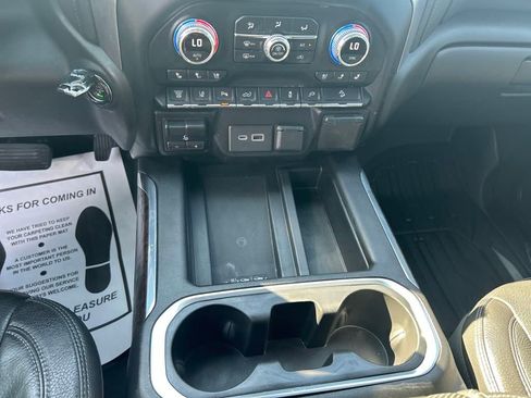 Certified 2020 GMC Sierra 2500 Denali w/ Denali Ultimate Package image 17
