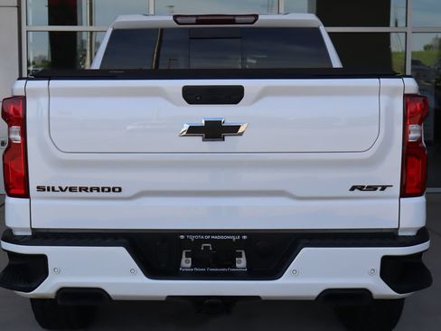 Used 2022 Chevrolet Silverado 1500 RST w/ Redline Edition AWD/4WD image 7