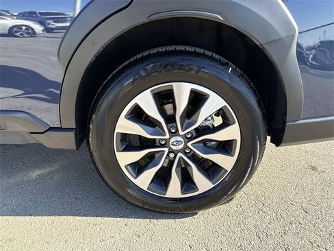 Used 2025 Subaru Outback Limited XT image 30