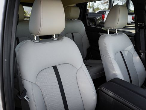 Used 2024 MAZDA CX-90 Plug-In Hybrid w/ Preferred image 33