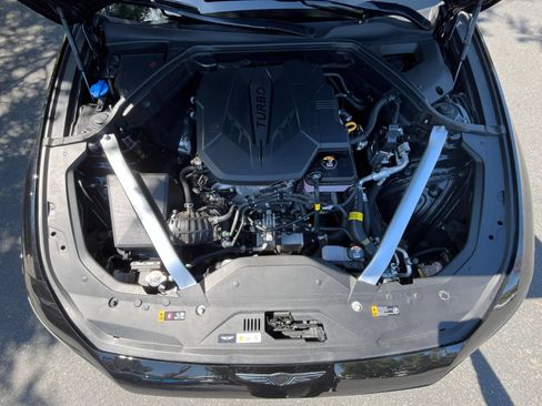 Used 2025 Genesis G70 2.5T AWD/4WD image 34