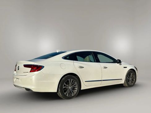 Used 2019 Buick LaCrosse Essence w/ Sights and Sounds Package image 5