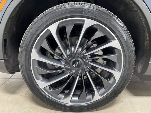 Used 2024 Lincoln Aviator Reserve w/ Equipment Group 201A image 10