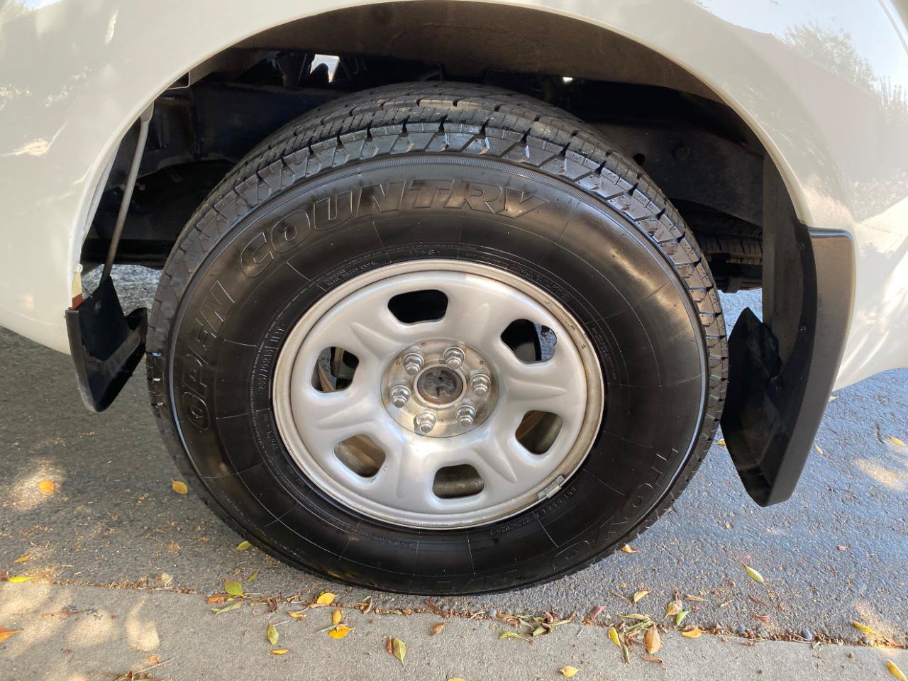 Used 2020 Nissan Frontier S RWD image 36